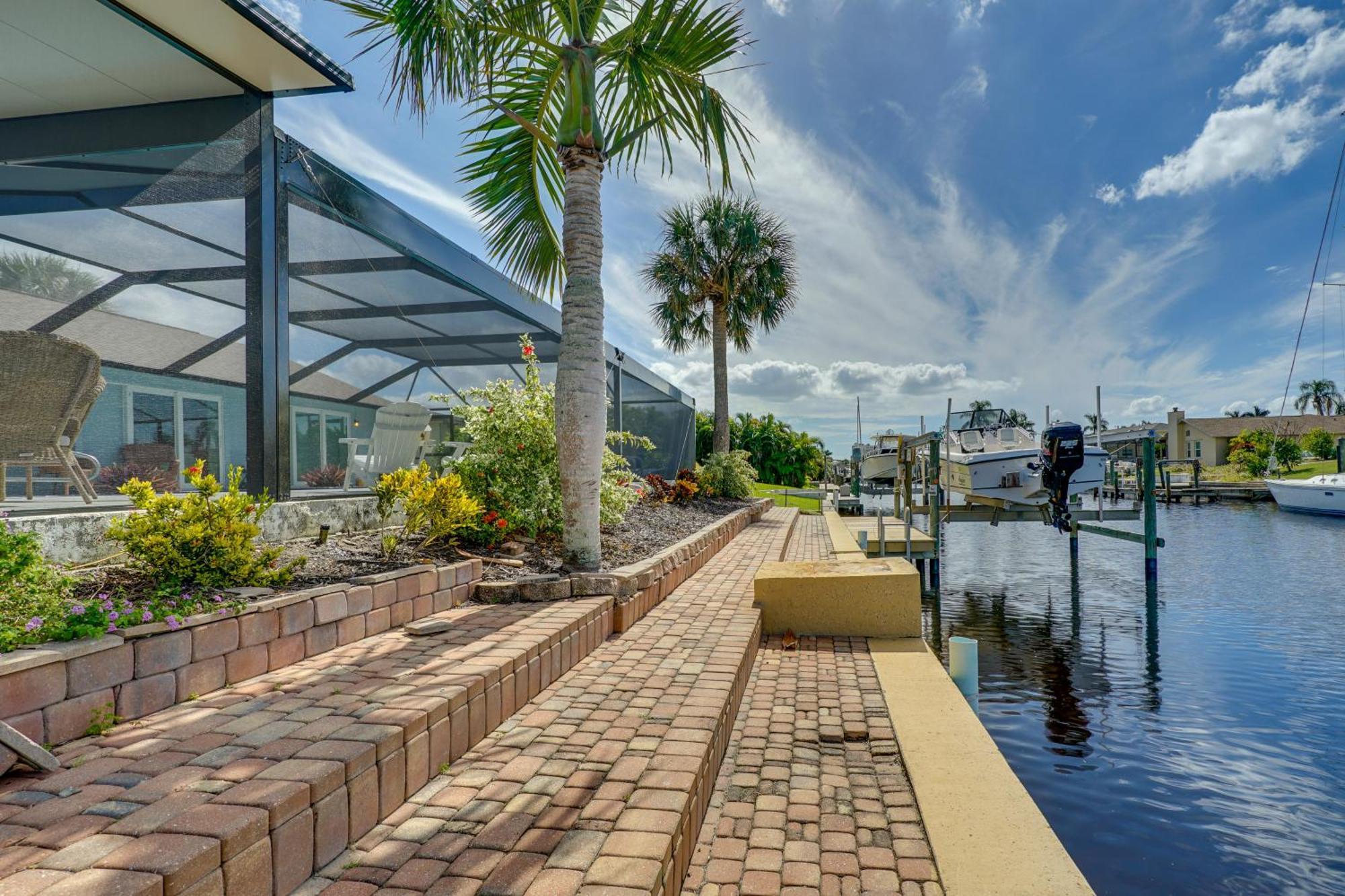 Beachy Cape Coral Home - Swim, Fish, Boat! Εξωτερικό φωτογραφία